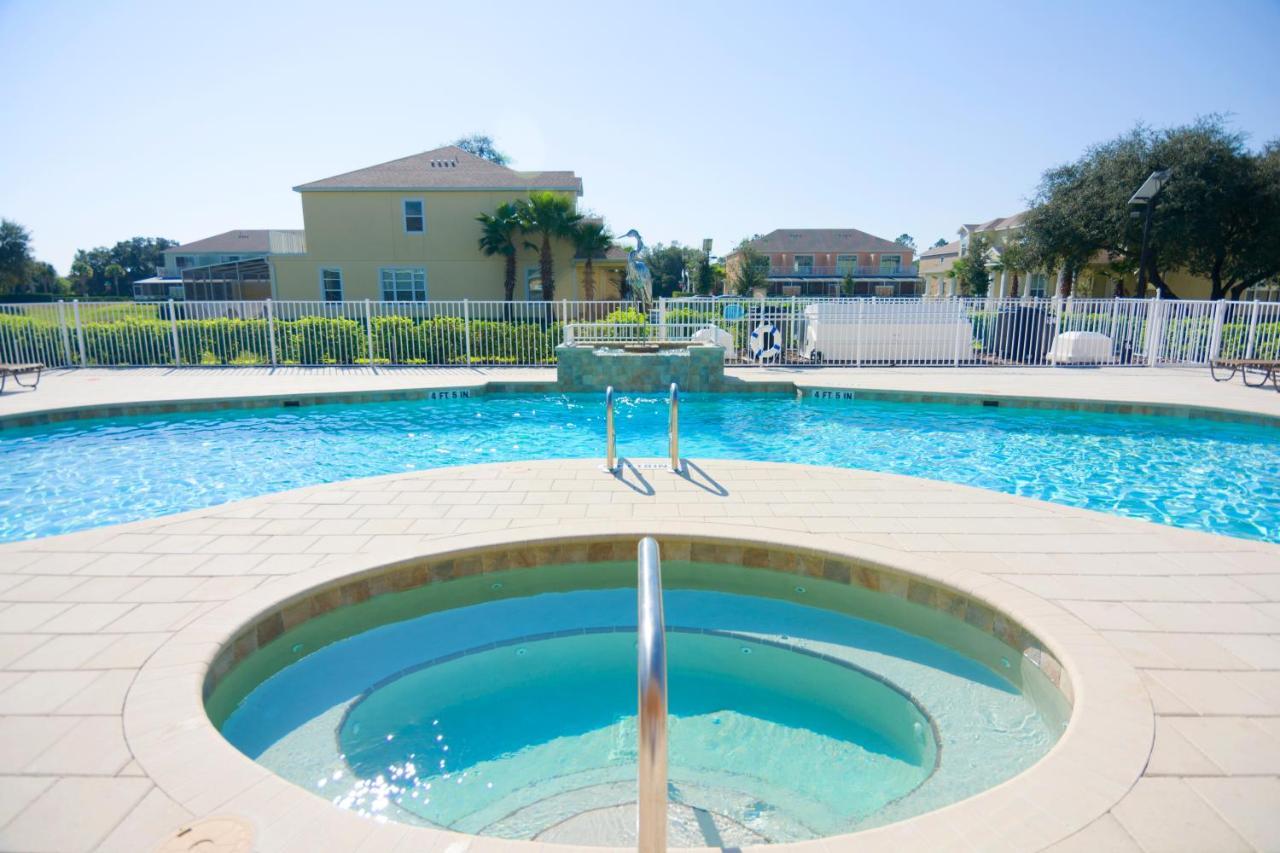 Serenity Resort 3 Bedroom Vacation Townhome With Pool كليرمون المظهر الخارجي الصورة